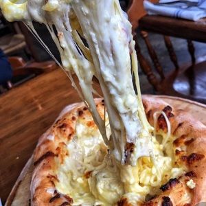 Meet your Posher, Ayana